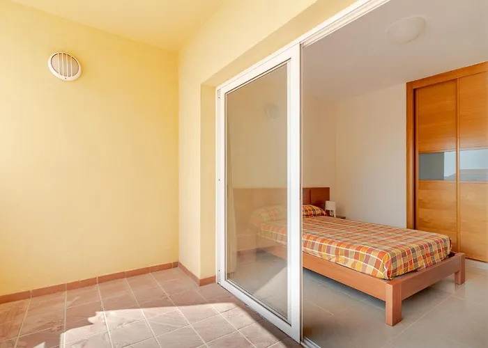 Flatguest Costa Calma + Beach + 2Bdr + Pool