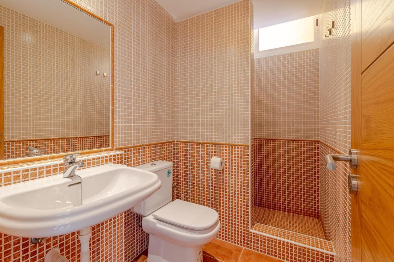 Flatguest + + 2bdr + Pool Apartament *